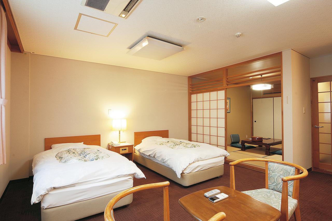 Watarase Onsen Hotel Yamayuri Hongu Eksteriør billede